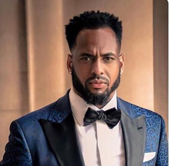 Derrick Johnson - Motivational Sports Speaker